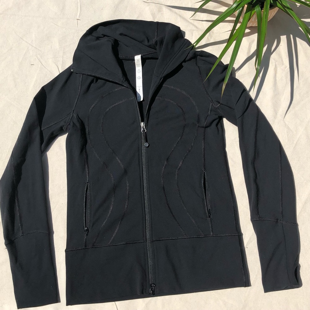 Lululemon Stride Jacket II Size 6